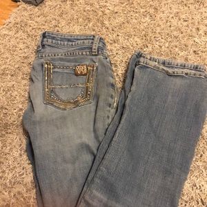 Jeans size 27